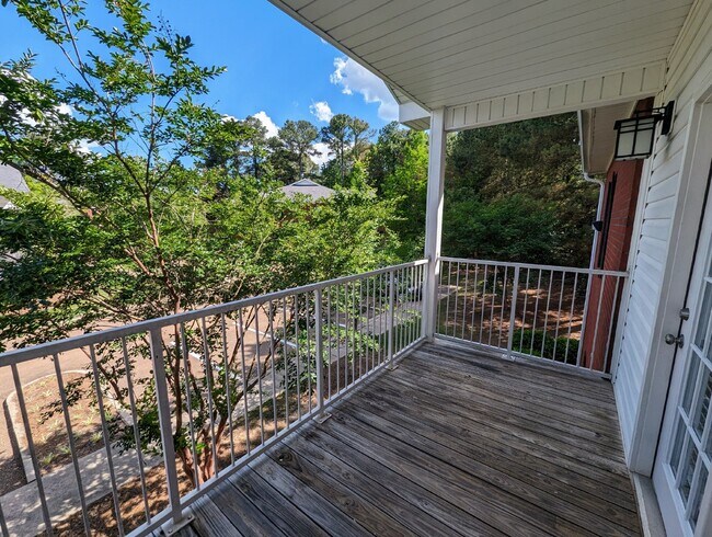 Building Photo - 47 Private Rd 3057