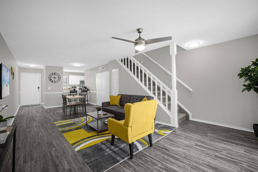 Building Photo - 13915 Heritage Club Dr