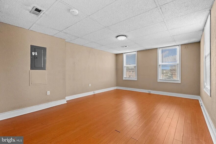 apt 2 - living room - 1336 Susquehanna St