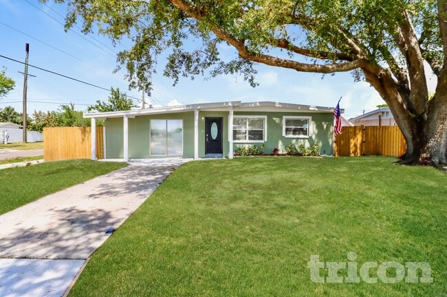 Building Photo - 4417 W Knox St