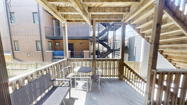 Building Photo - 3608 N Bosworth Ave