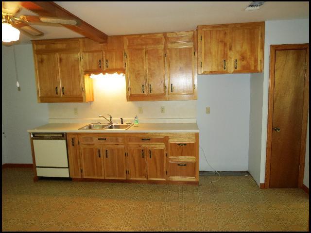 Building Photo - 5212 Lynch Dr