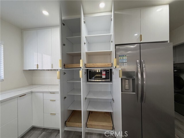 Building Photo - 1936 W 66th St