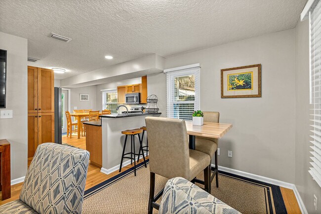 Building Photo - 12 Sylvan Dr