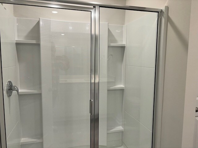 Building Photo - 395 David Hl Dr