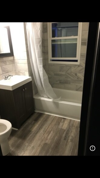 Building Photo - 84 Arnold St