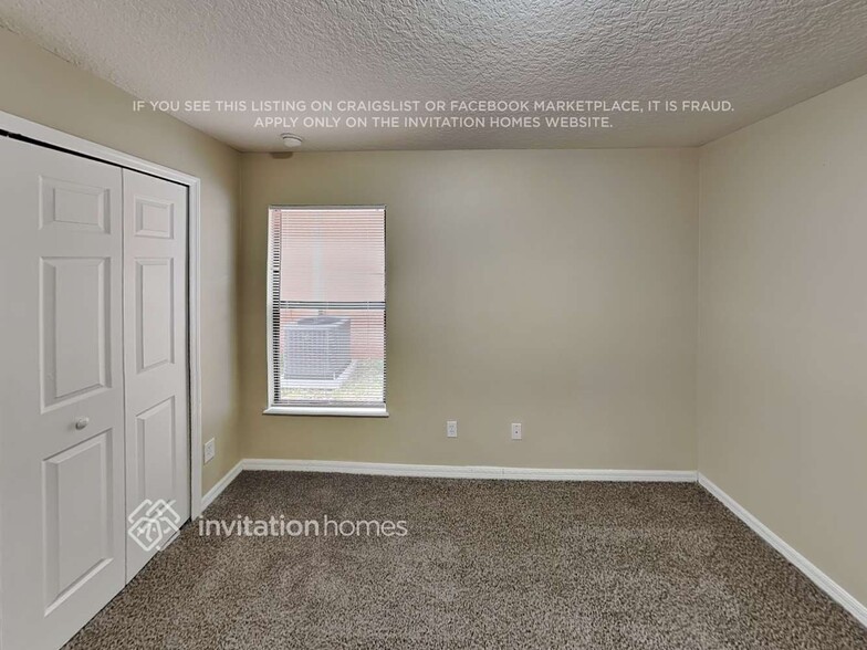 Building Photo - 2166 Bexley Dr