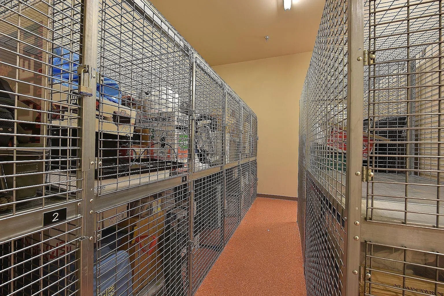 Building Photo - 1924 N Hubbard St