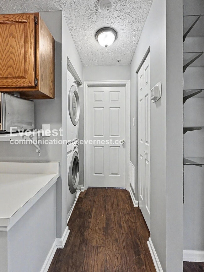 Building Photo - 12212 Eagles Nest Ct