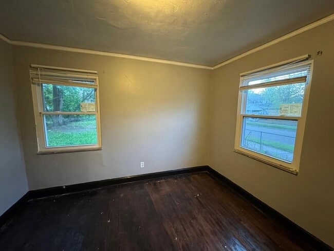 Building Photo - 15375 Prevost St