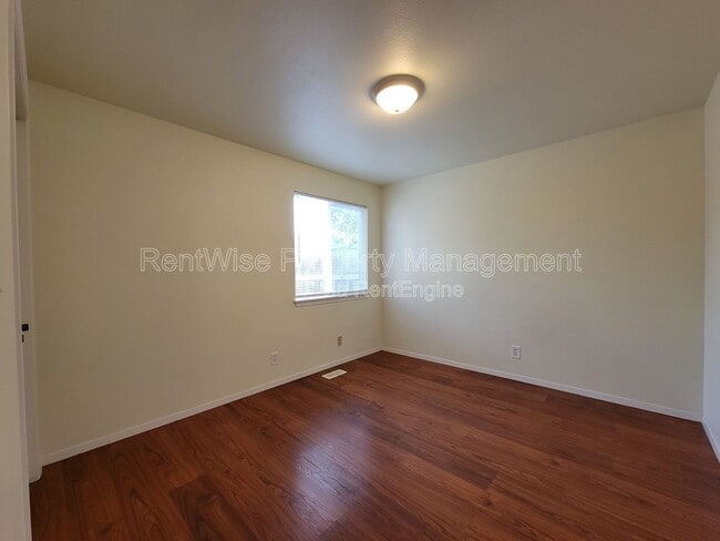 Building Photo - 3950 Cambria Way