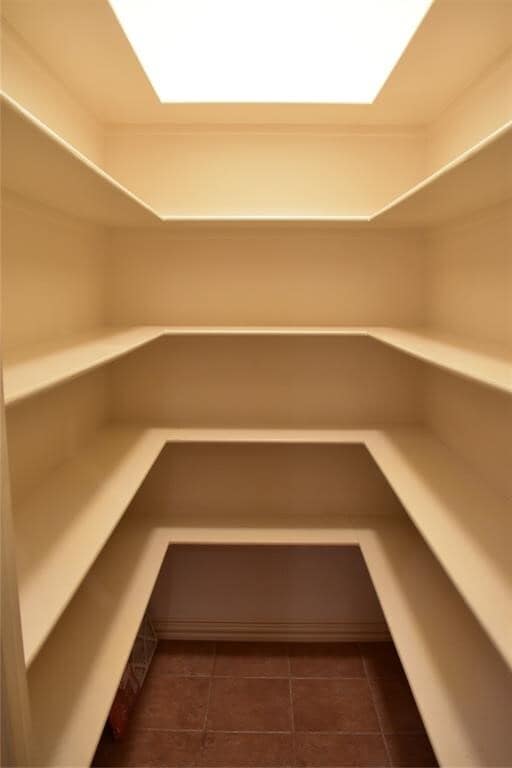 Building Photo - 11110 S Reach