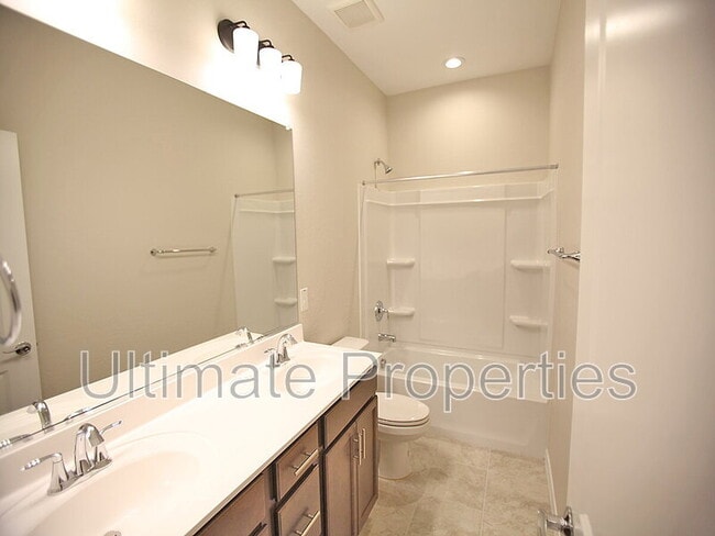 Building Photo - 32320 N 122nd Ln