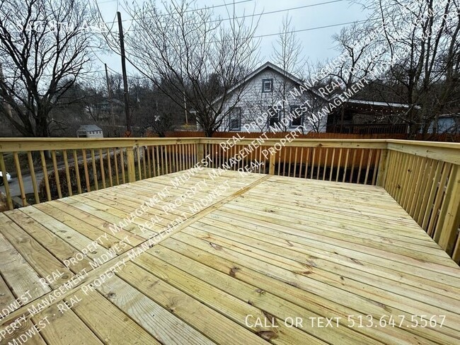 Building Photo - 540 8th Ave