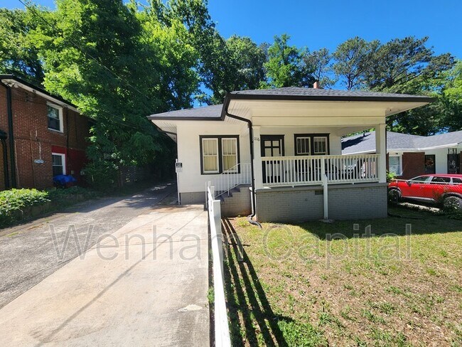 Building Photo - 1116 Montreat Ave SW