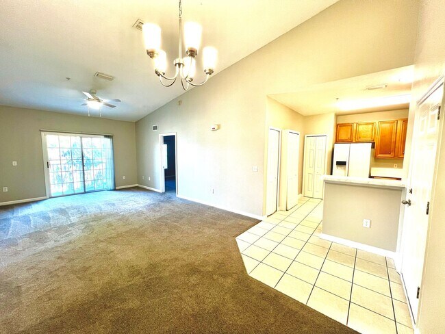 Building Photo - Charming 3-Bed, 2-Bath Condo in Key West-S...