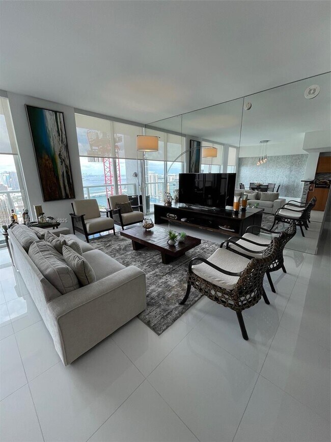 Building Photo - 244 Biscayne Blvd