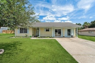 Building Photo - 1004 Dominik Dr