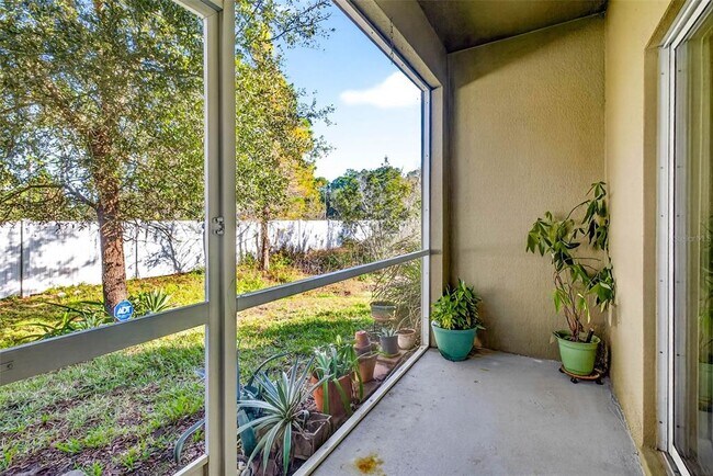 Building Photo - 31253 Claridge Pl