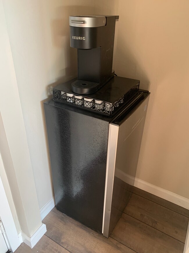 Building Photo - 5524 Chauncey Way