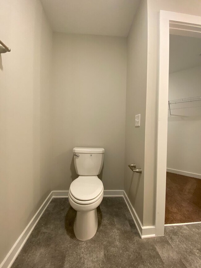 Building Photo - Home for Rent in Calera, AL!!! Available t...