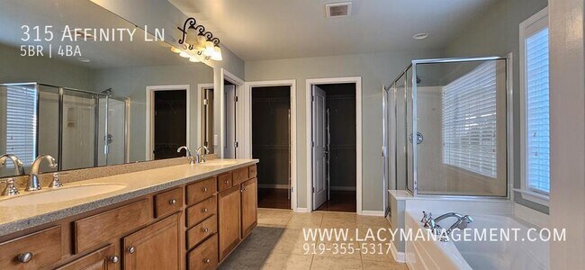 Building Photo - 315 Affinity Ln
