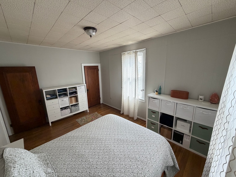 Bedroom 1 - 2472 Fairview Ave