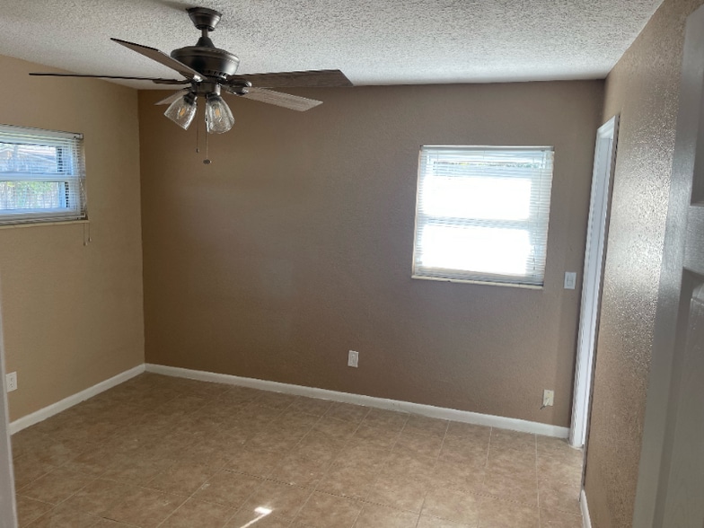 Building Photo - 7552 Centauri Rd