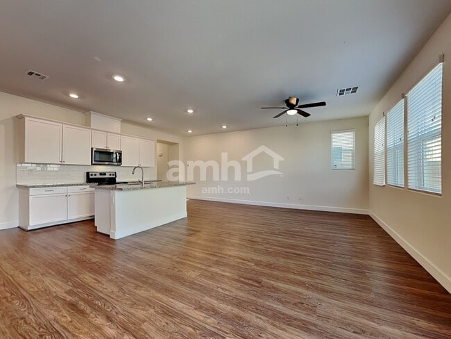 Building Photo - 9282 Opal Bay Ct
