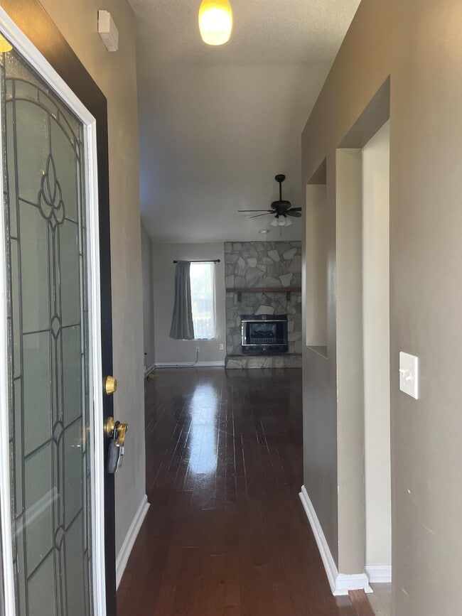 Building Photo - 3276 Fox Squirrel Dr