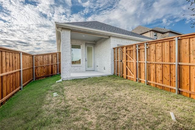 Building Photo - 1013 Rainshower Wy