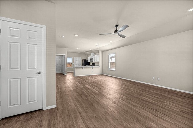 Building Photo - 990 Morningside Dr