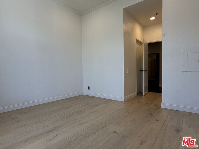 Building Photo - 4401 Sepulveda Blvd