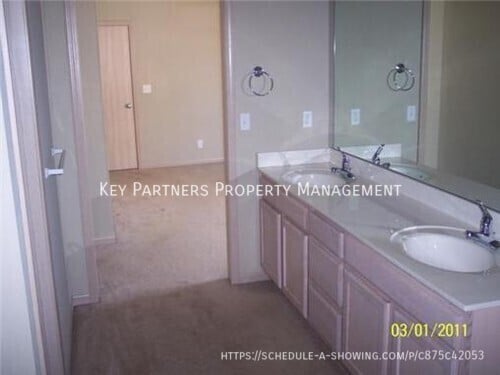Building Photo - 8621 NE 98th Ct