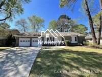 Building Photo - 8165 Poplar Ridge Rd