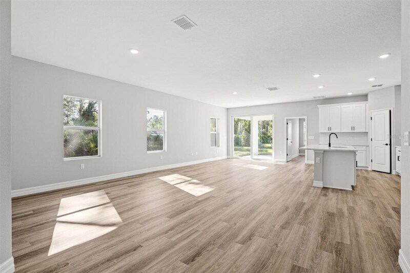 Building Photo - 8175 Elkenberry Ave