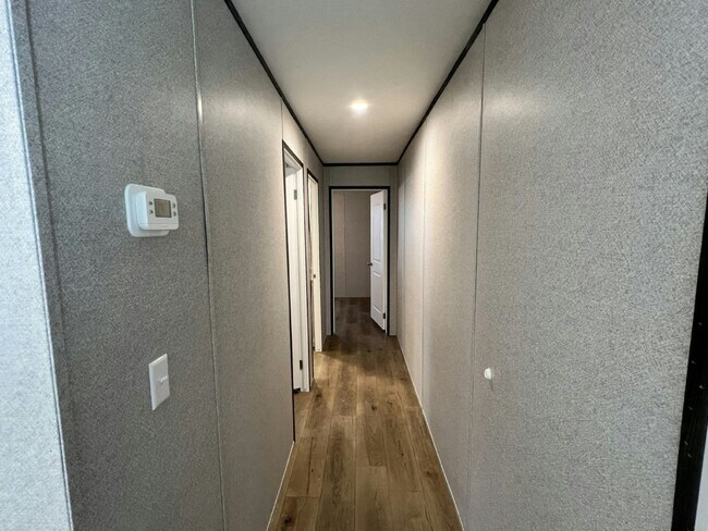 Building Photo - 17 Park Pl