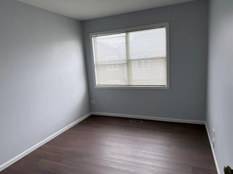 Building Photo - 1429 Oxford St