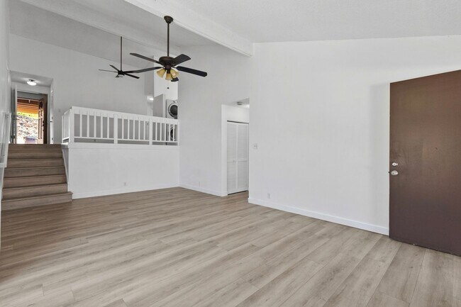 Building Photo - 98-364-364 Kilihe Wy