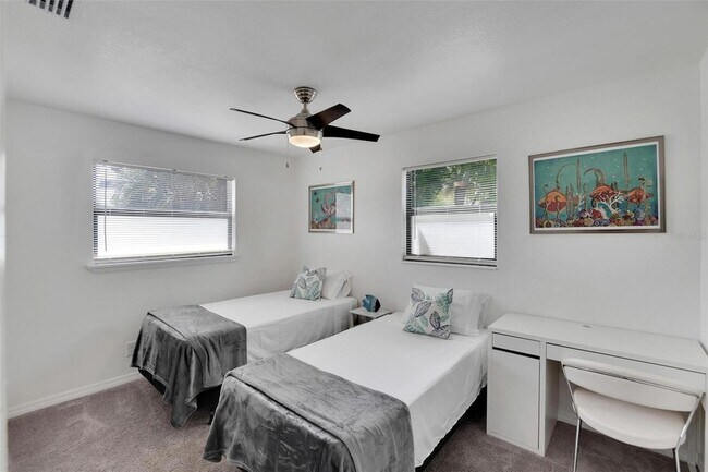 Building Photo - 4731 W Montgomery Ave