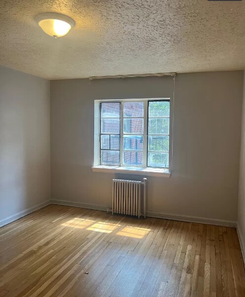 Building Photo - 716 Sanford Ave