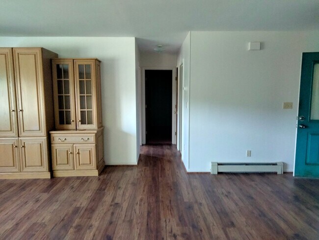 Building Photo - 60313 NY-30