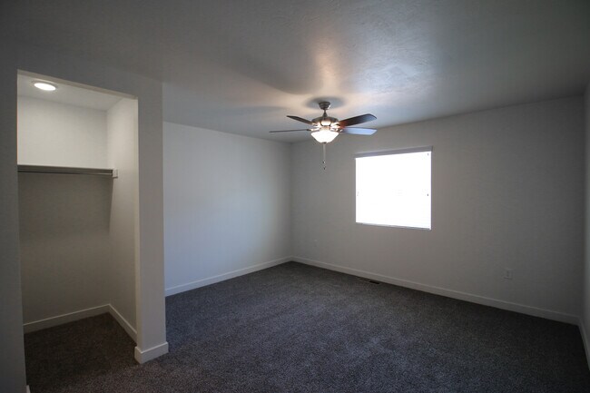 Main Bedroom (#1) - 14507 S. Abbey Bend Lane