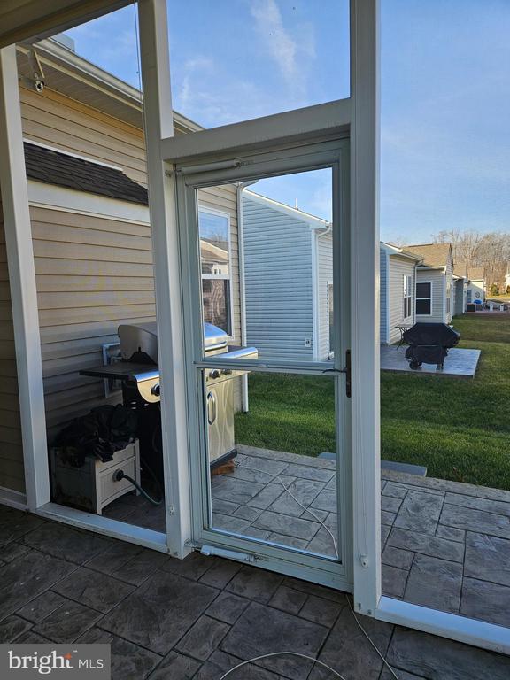 Building Photo - 18 Fenwick Dr