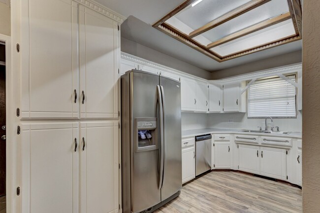 Building Photo - 3 bed 2 bath home in Oklahoma City, Ok