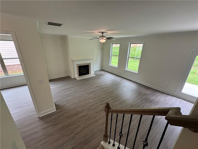 Building Photo - 3677 Lockaby Way
