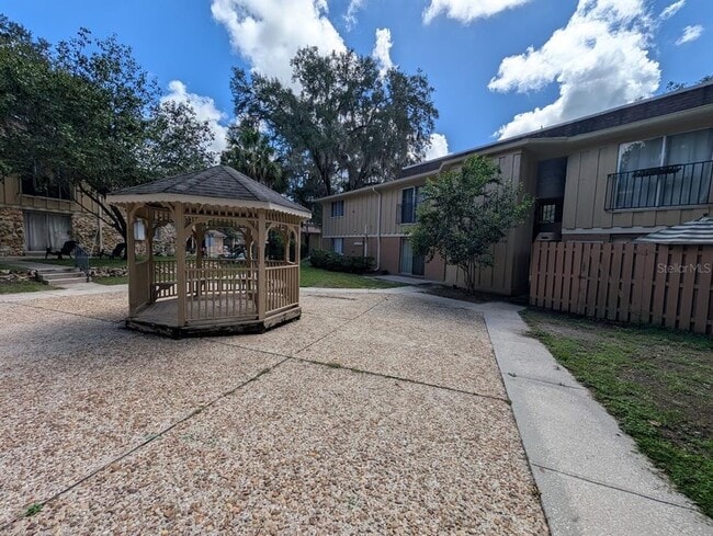 Building Photo - 507 NW 39th Rd