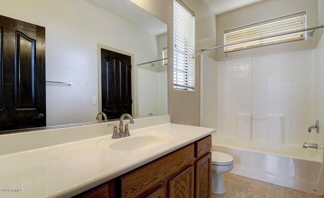 Building Photo - 2347 W Dusty Wren Dr