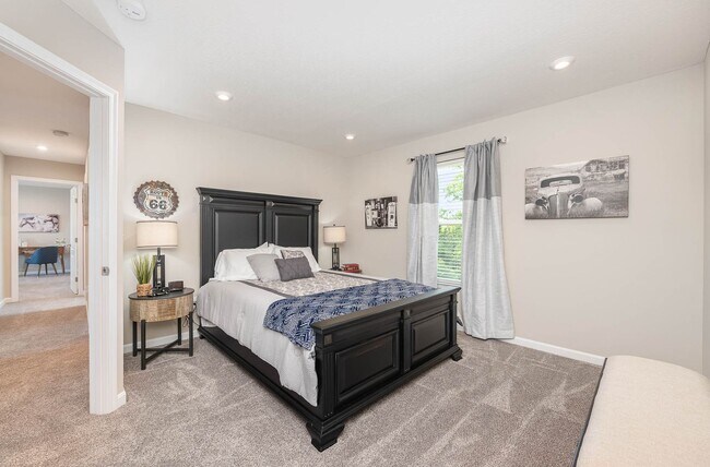 Building Photo - Fully furnished brand new construction. Luxury in HOA with pool