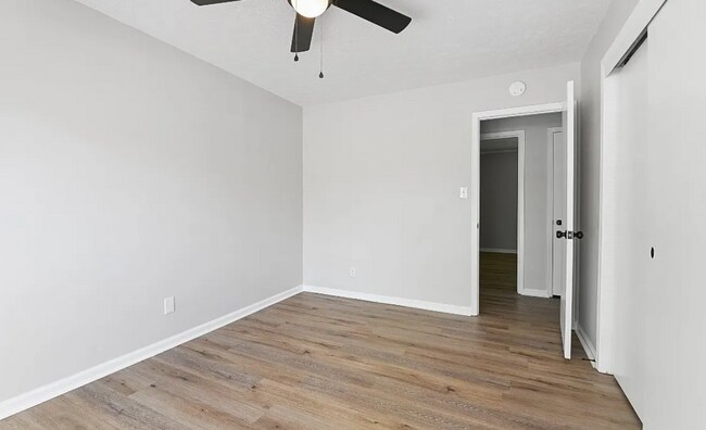 Building Photo - 4337 Shamrock Ln